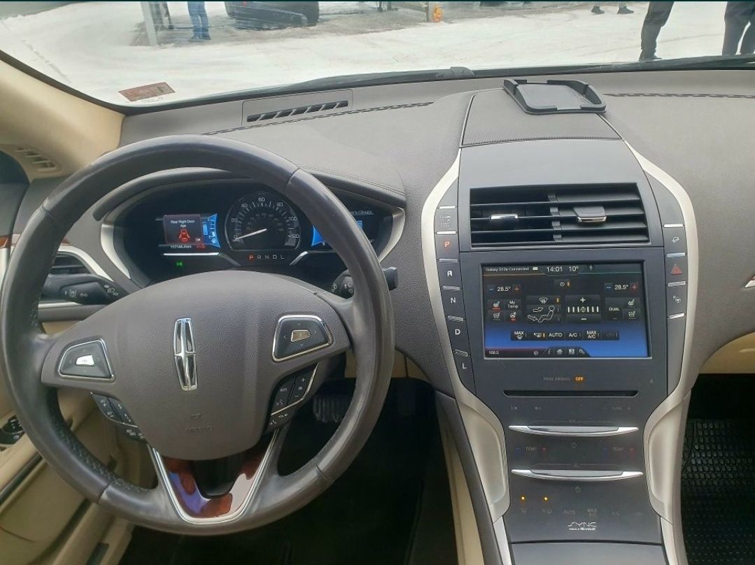 Lincoln MKZ - фото 15