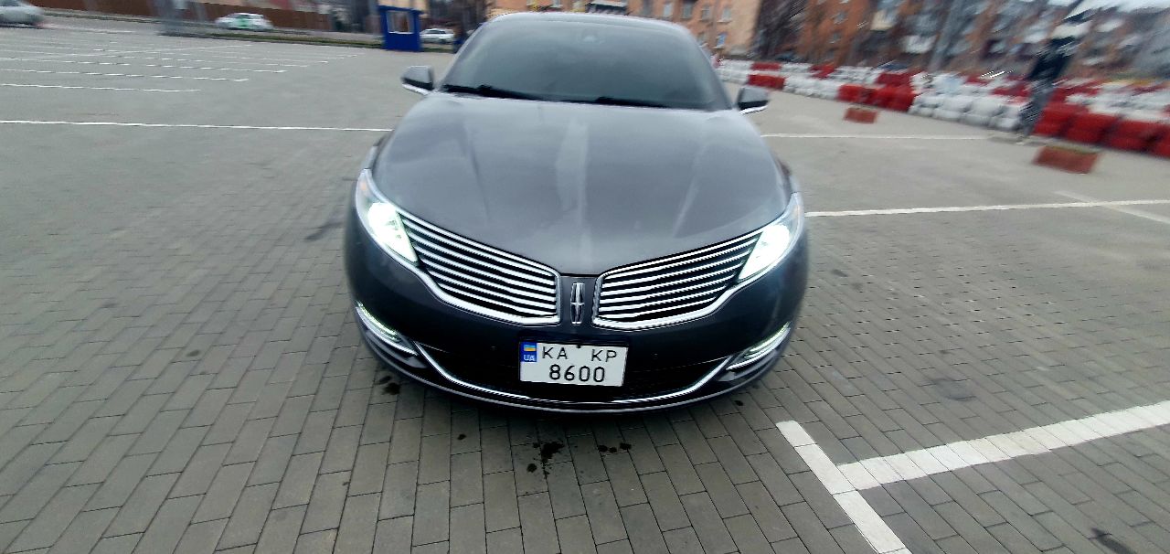 Lincoln MKZ - фото 4