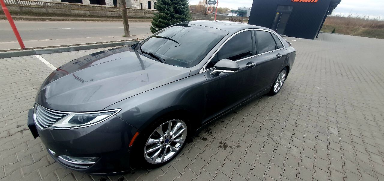 Lincoln MKZ - фото 8