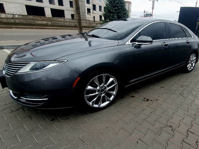 Lincoln MKZ - зображення 1