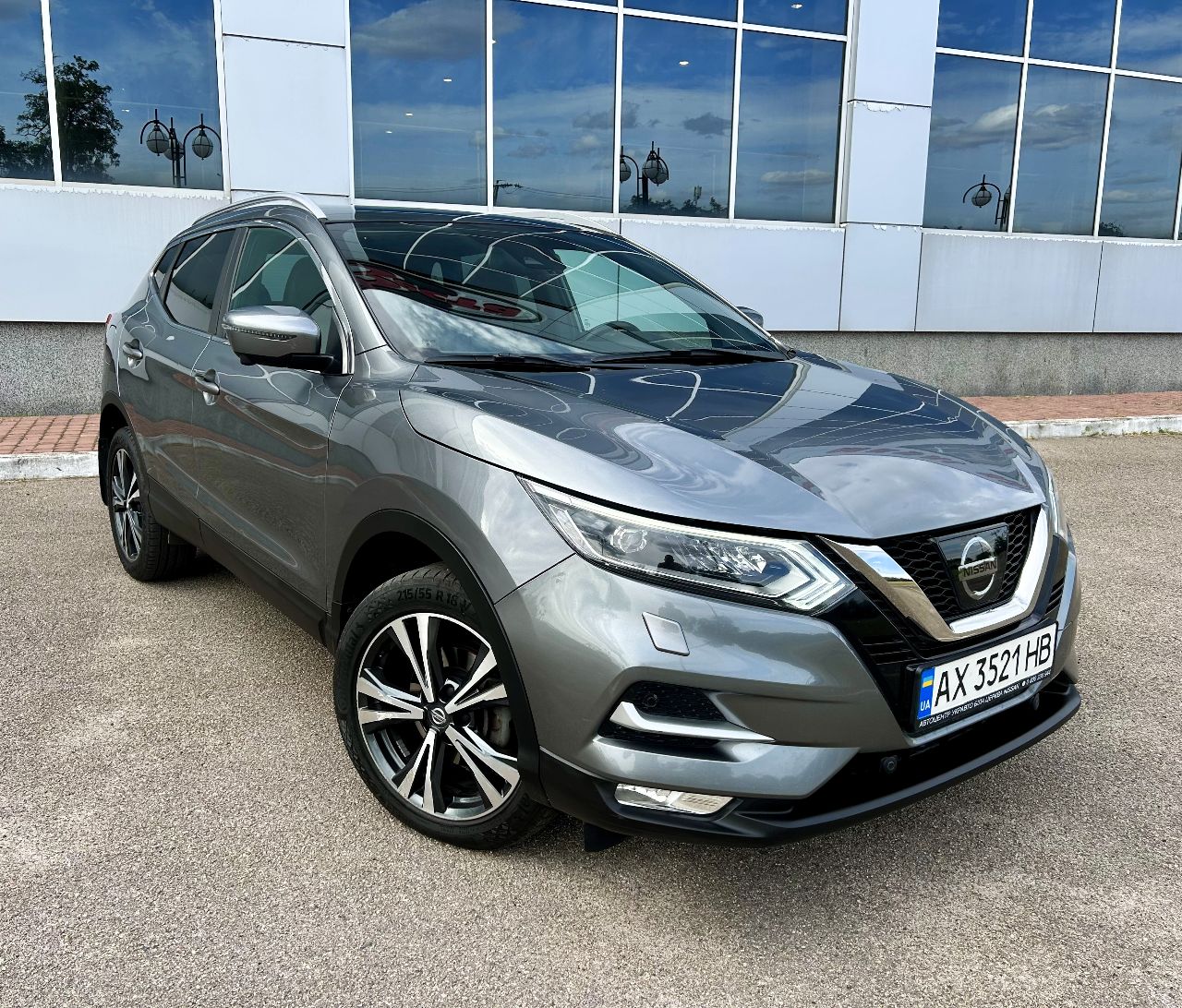 Nissan Qashqai - фото 2