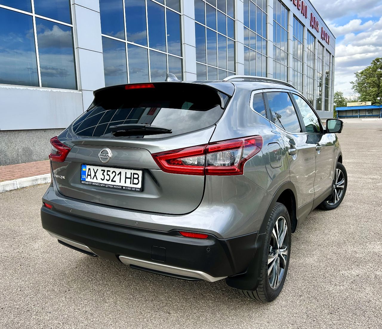 Nissan Qashqai - фото 4