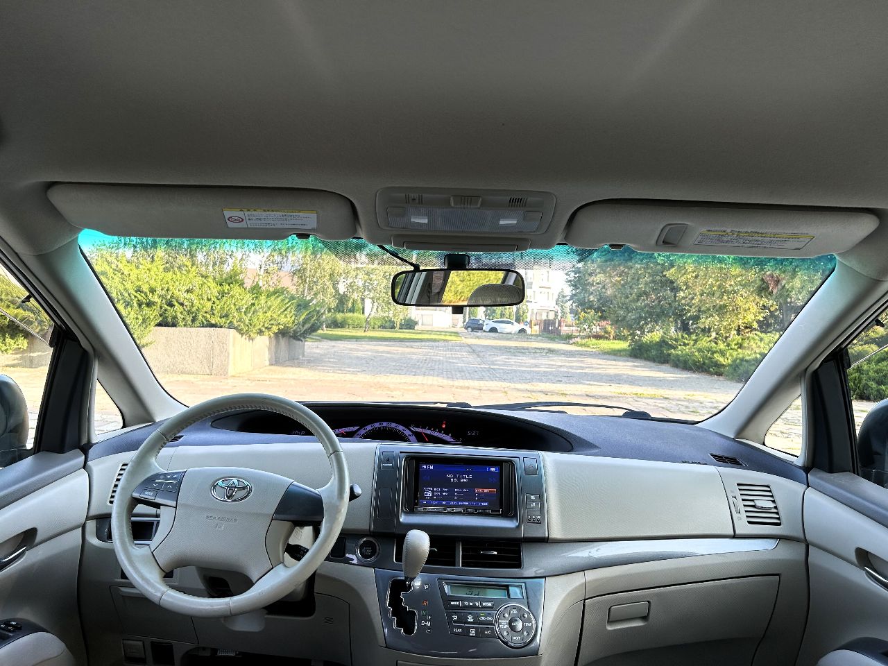 Toyota Estima - фото 34