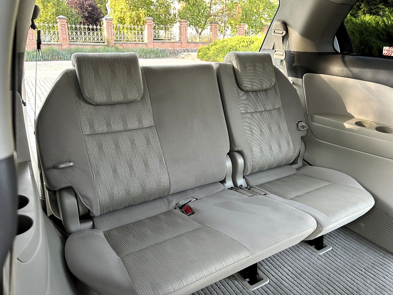 Toyota Estima - фото 44