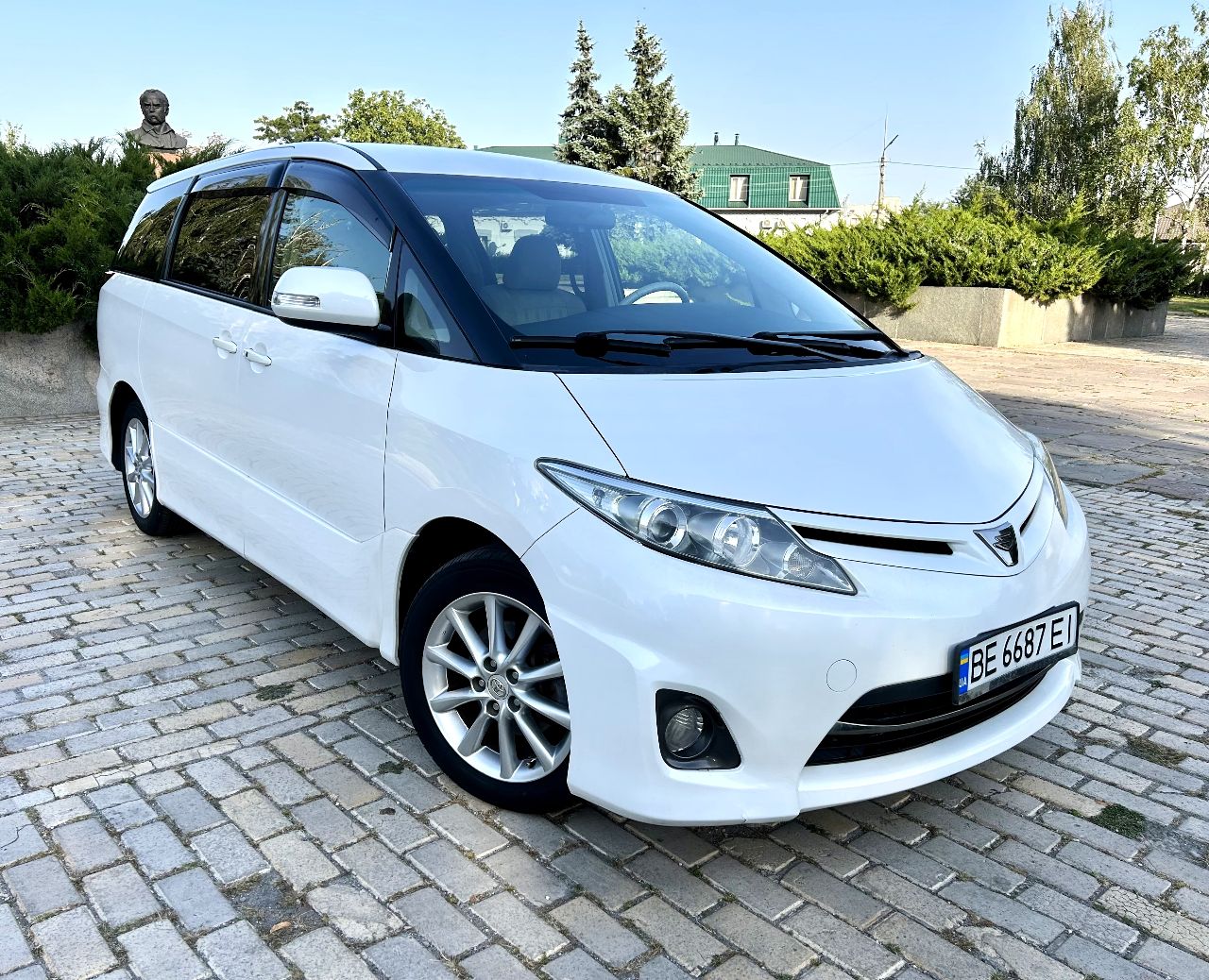 Toyota Estima - фото 31