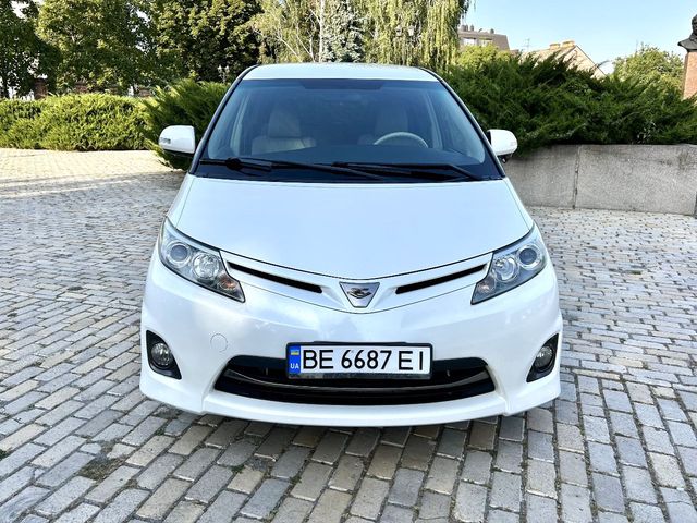 Toyota Estima - зображення 5