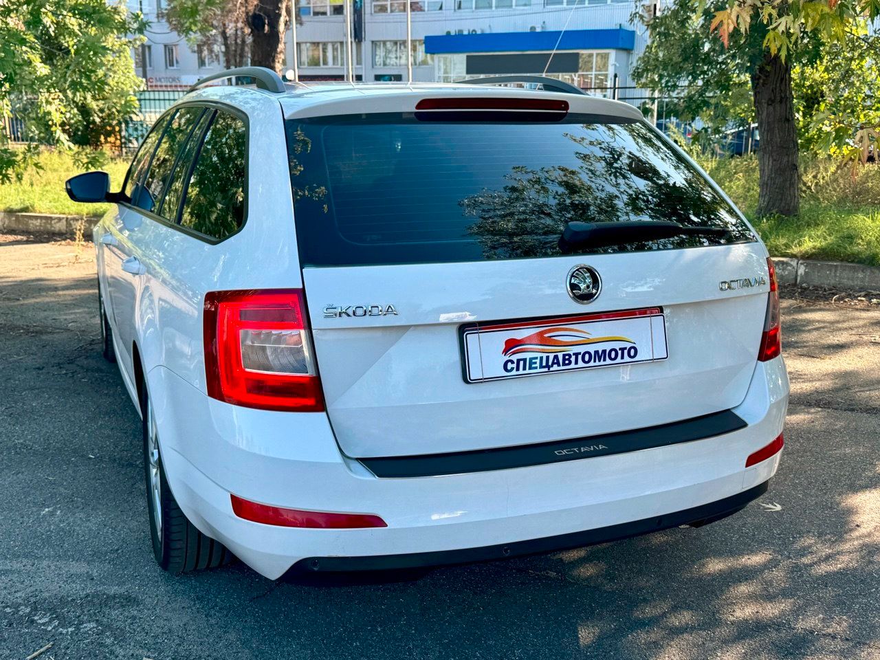 Skoda Octavia - фото 12