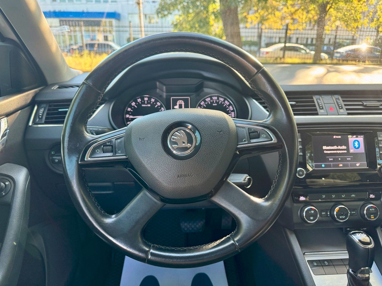 Skoda Octavia - фото 18