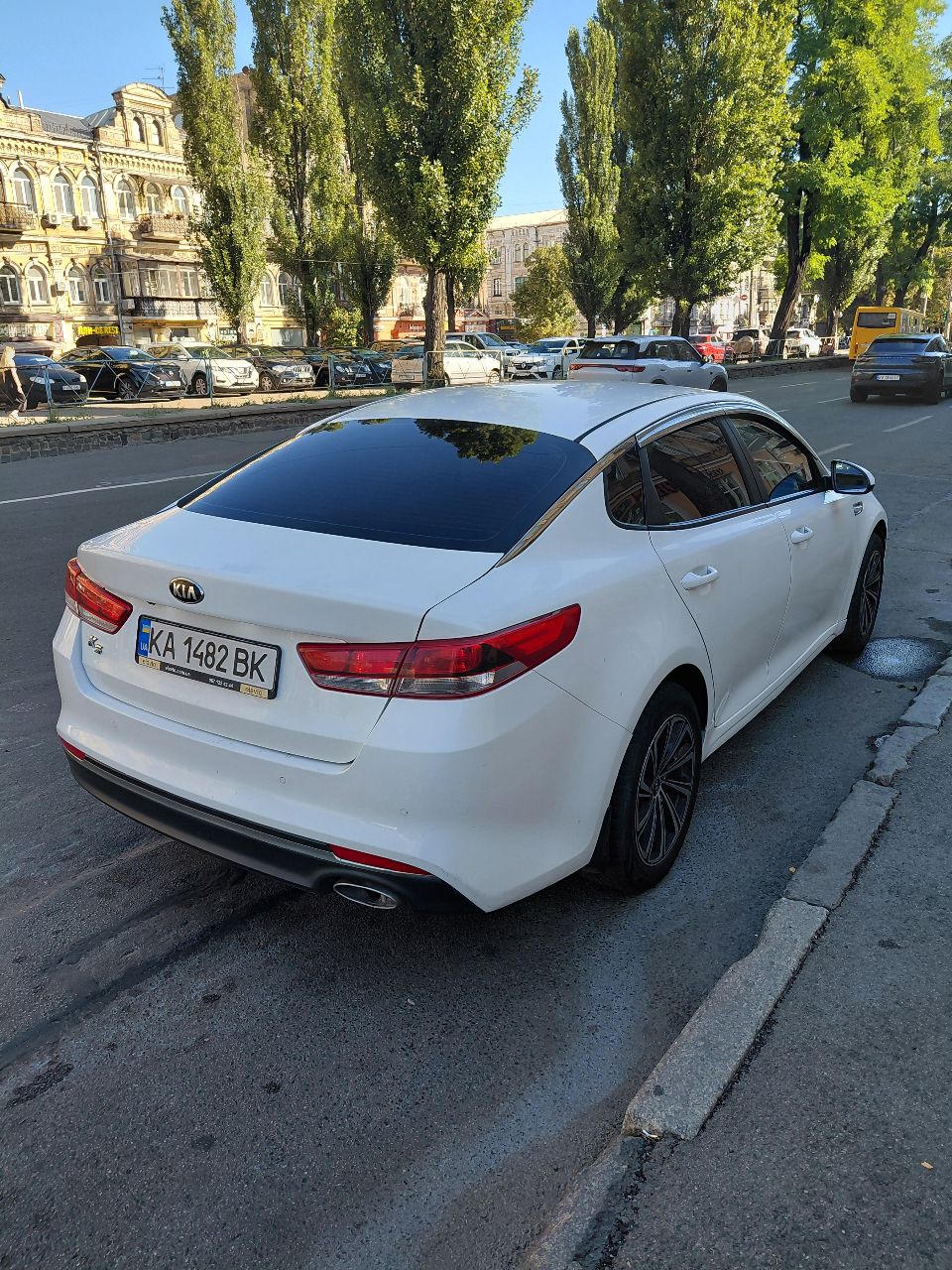 Kia K5 - фото 10