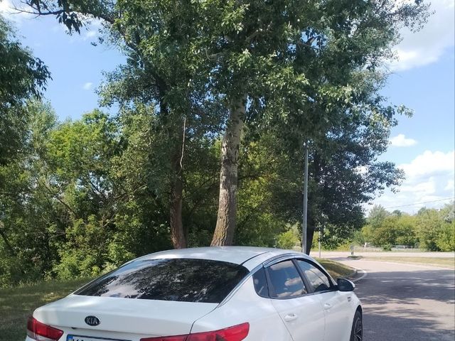 Kia K5 - фото 3