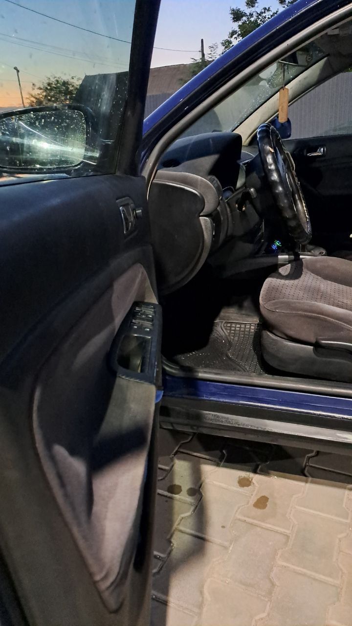 Volkswagen Passat - фото 6