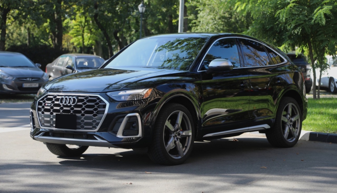 Audi SQ5 Sportback - фото 1