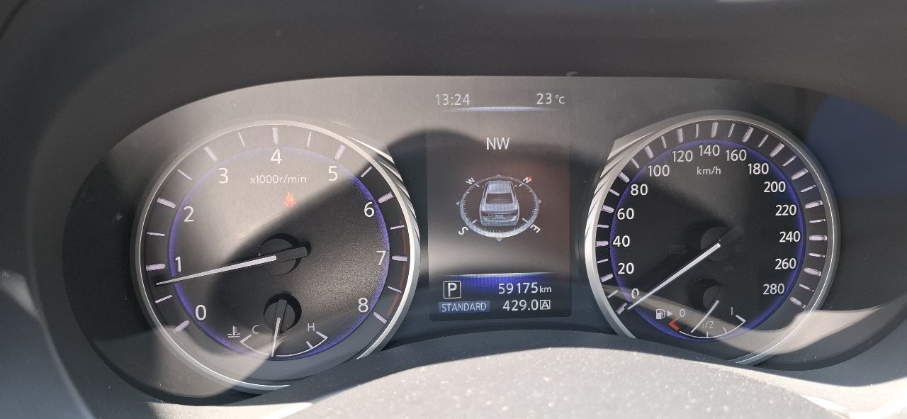 Infiniti Q50 - фото 7