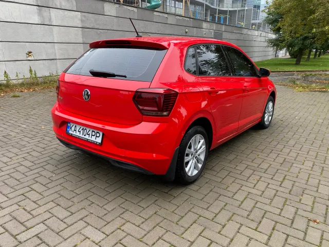 Volkswagen Polo - фото 3