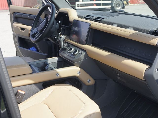 Land Rover Defender - фото 5
