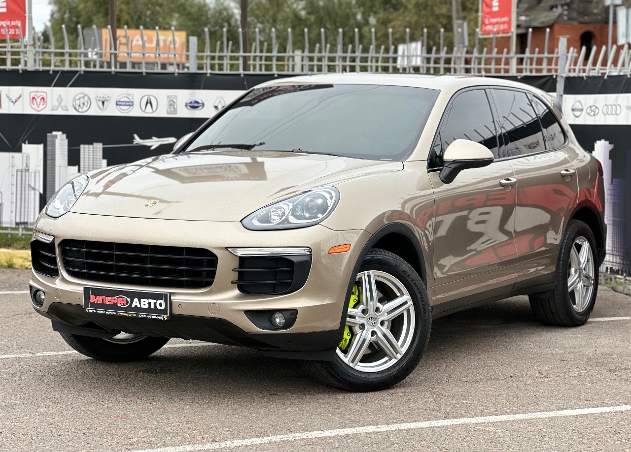 Porsche Cayenne - фото 1