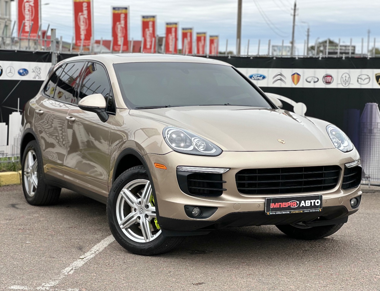 Porsche Cayenne - фото 2