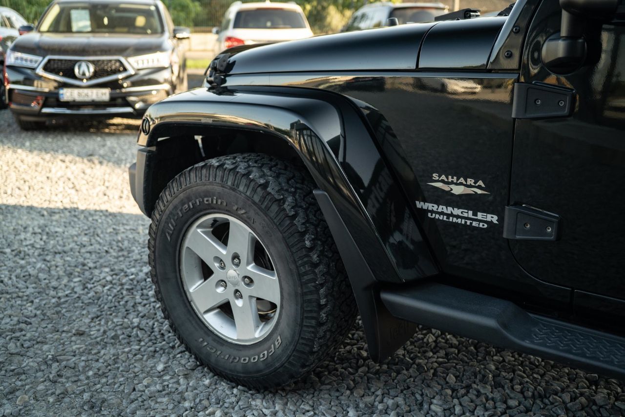 Jeep Wrangler - фото 8