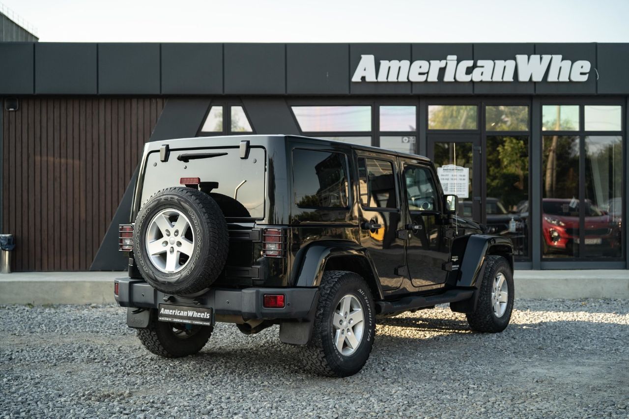 Jeep Wrangler - фото 5