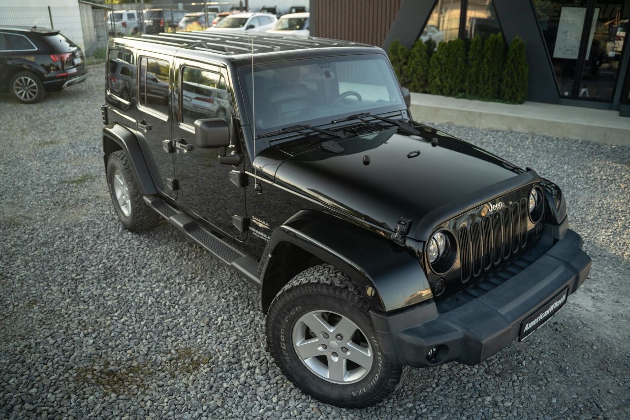 Jeep Wrangler - фото 15