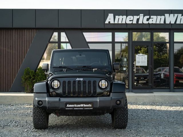 Jeep Wrangler - фото 2
