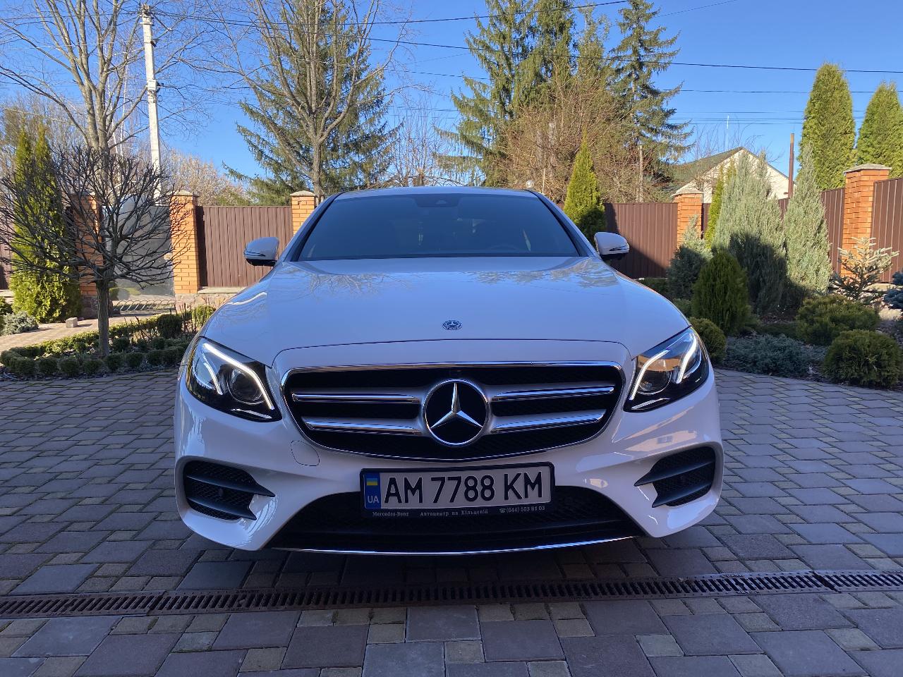 Mercedes-Benz E-Класс - фото 28