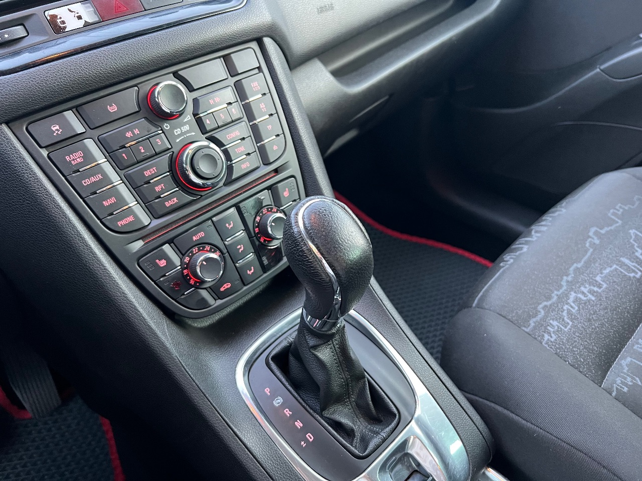 Opel Meriva - фото 14