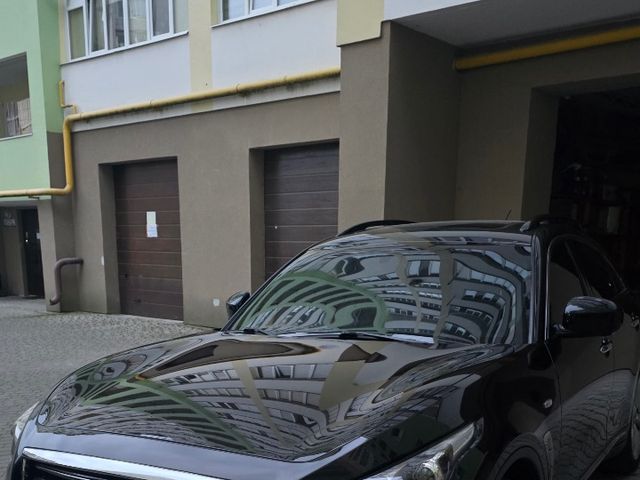 Infiniti FX - зображення 1