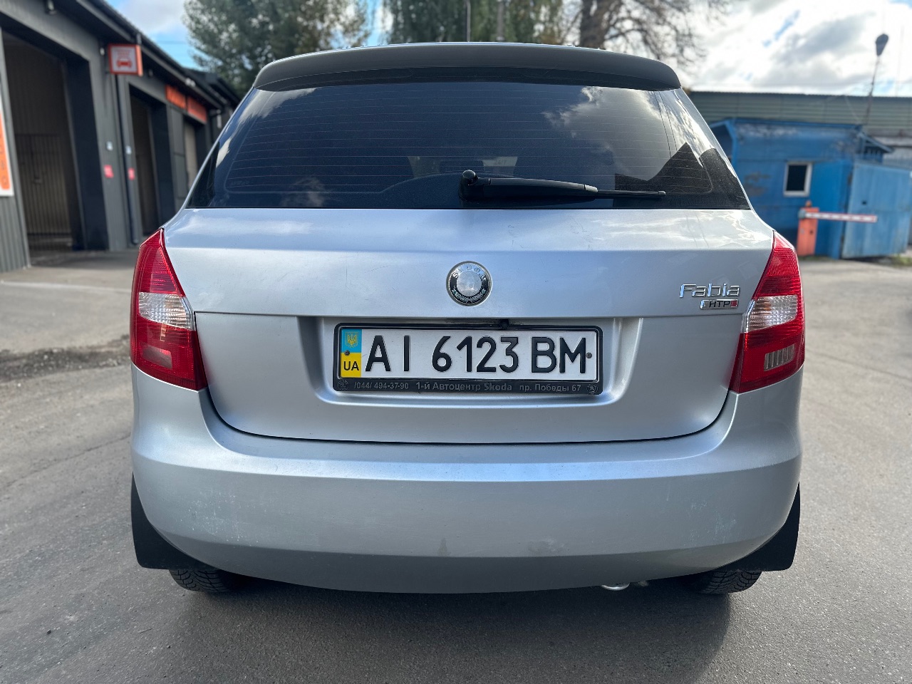 Skoda Fabia - фото 5