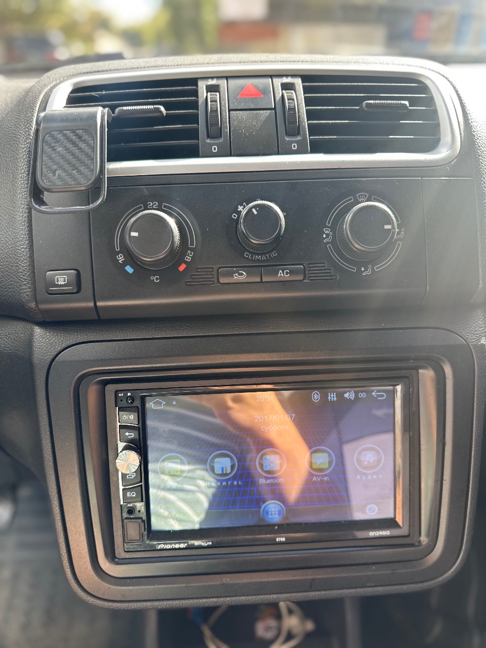 Skoda Fabia - фото 7