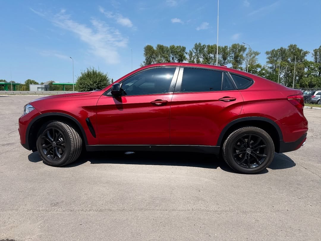 BMW X6 - фото 8