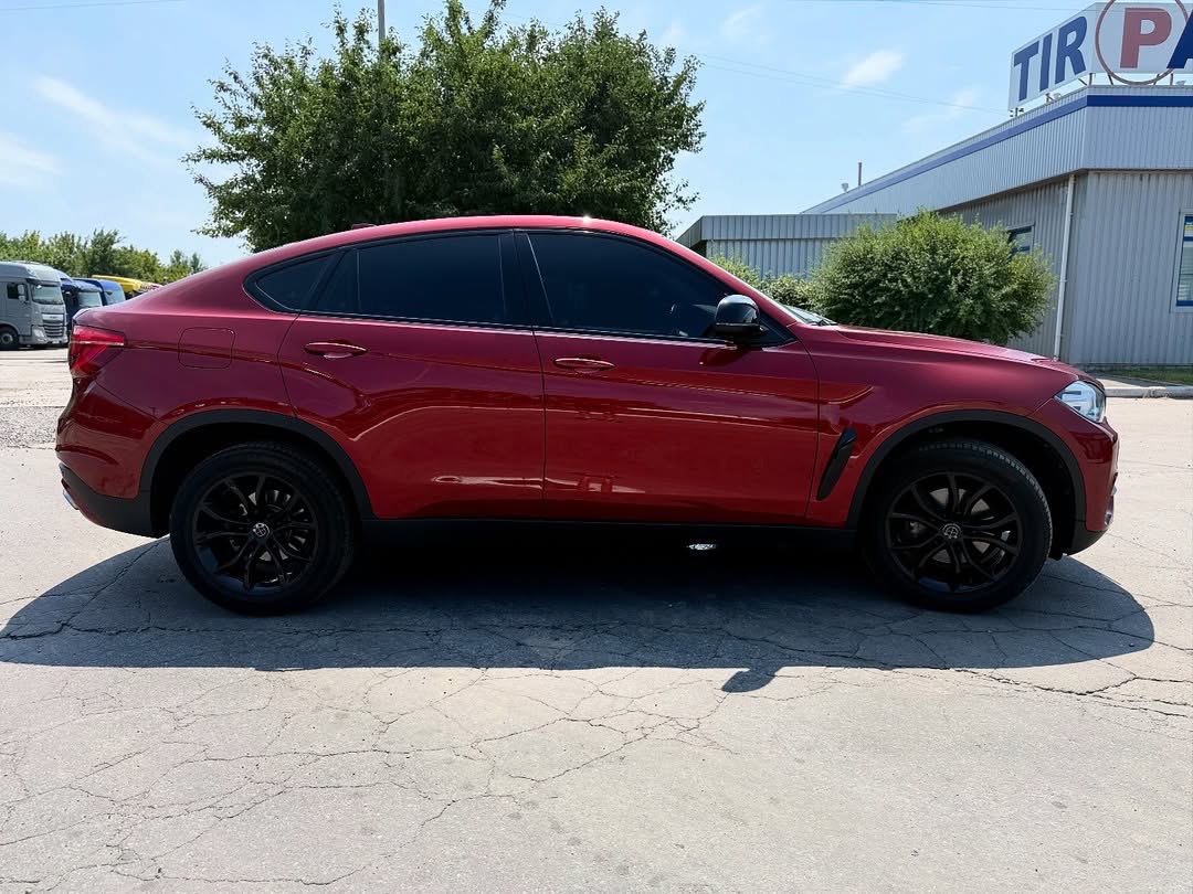 BMW X6 - фото 4