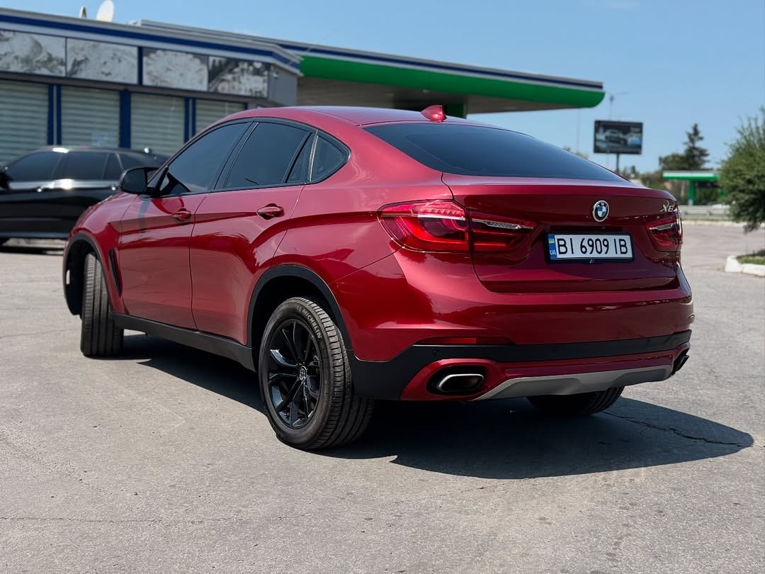 BMW X6 - фото 7