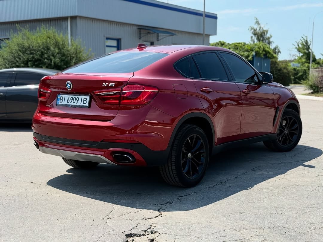 BMW X6 - фото 5
