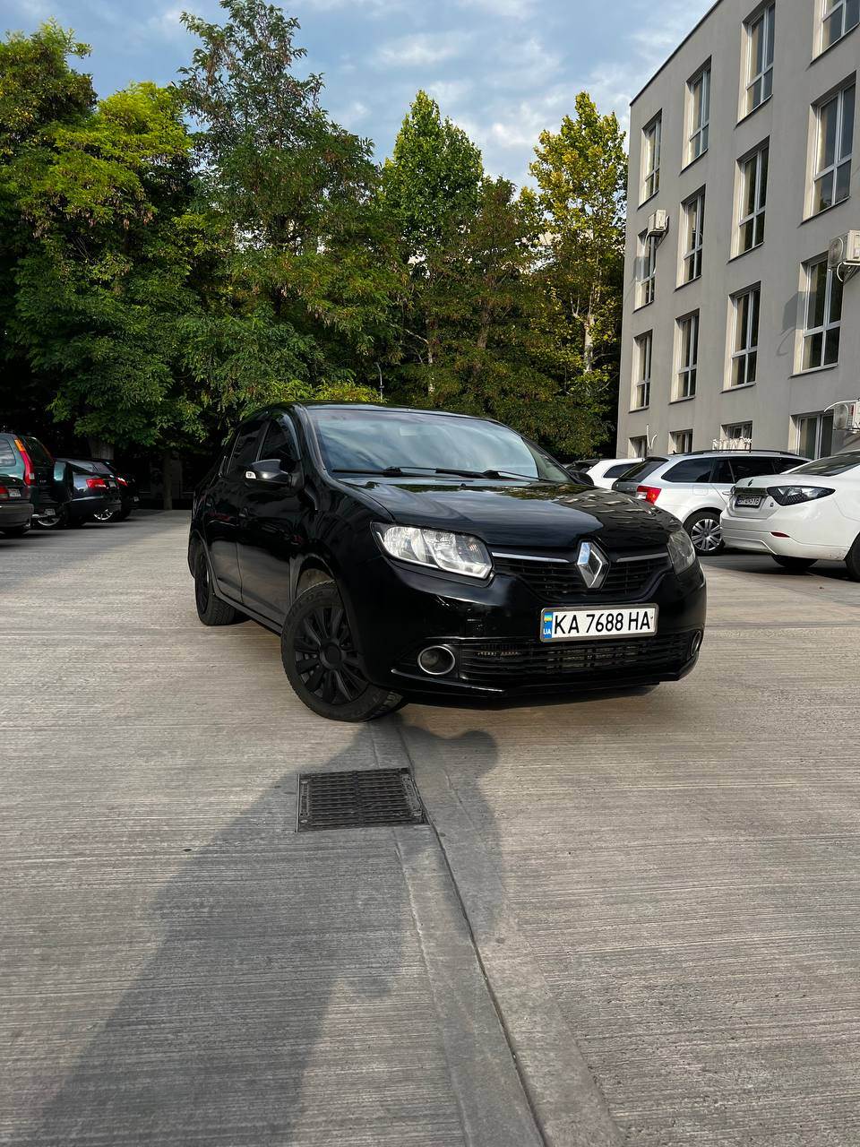 Renault Logan - фото 5