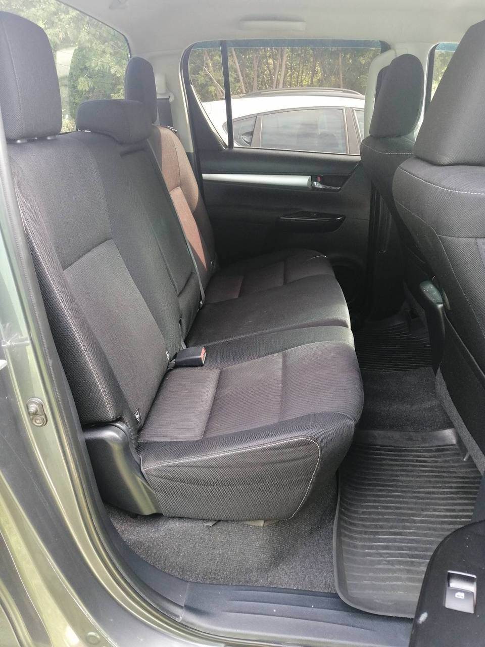 Toyota Hilux - фото 5