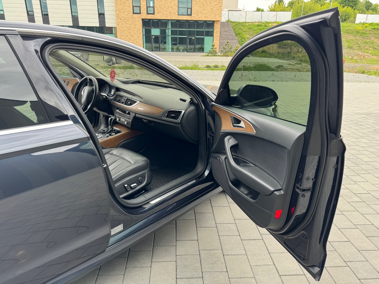 Audi A6 - фото 21