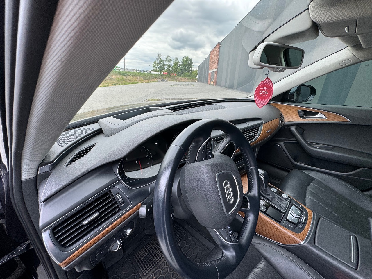 Audi A6 - фото 23