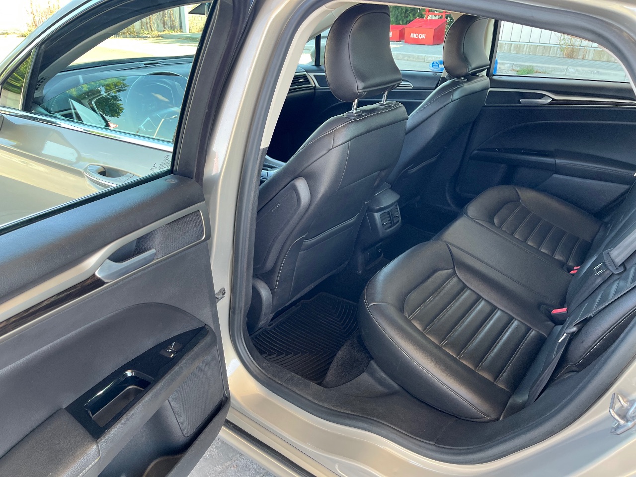 Ford Fusion (North America) - фото 7