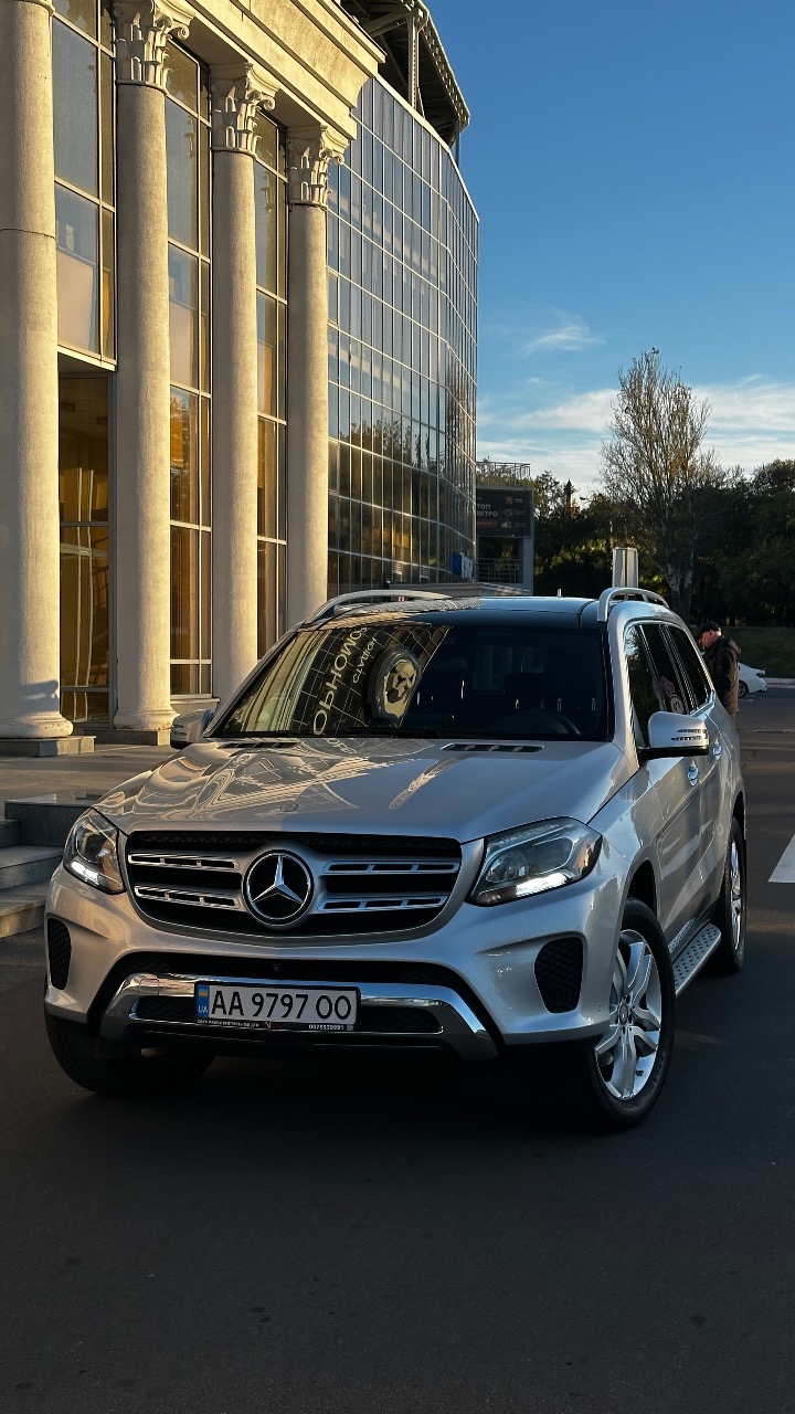 Mercedes-Benz GLS - фото 2