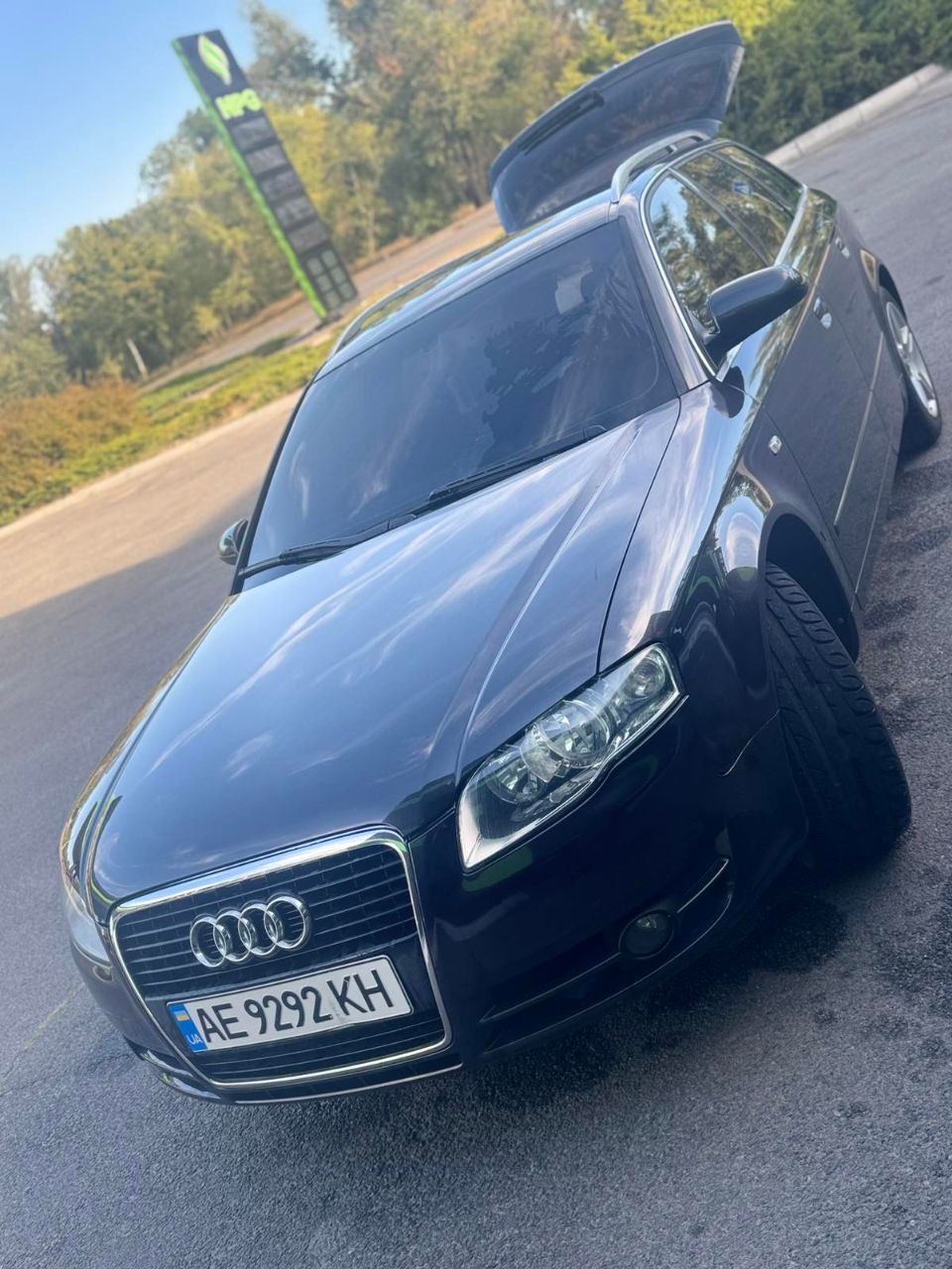 Audi A4 - фото 2