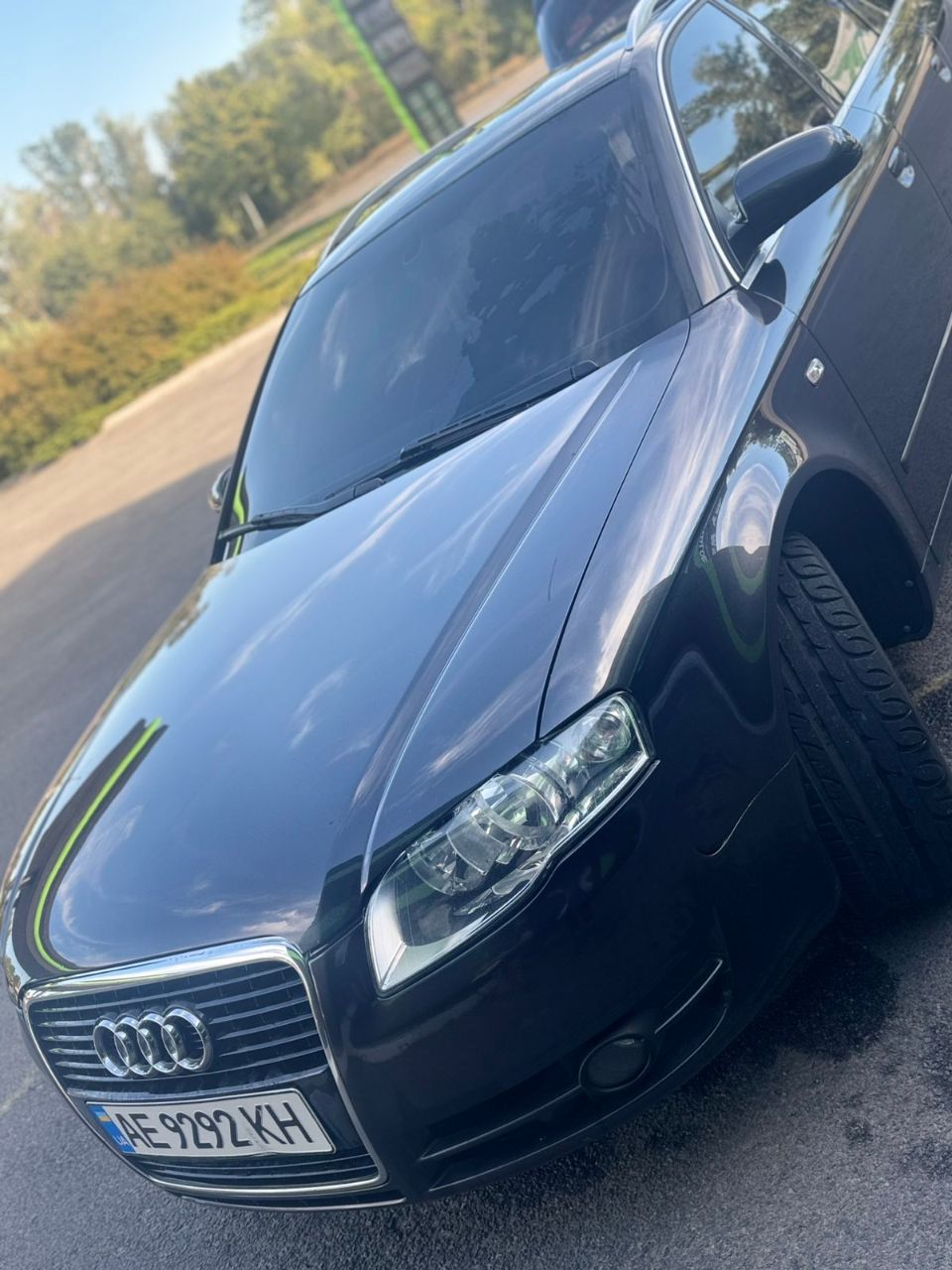 Audi A4 - фото 1