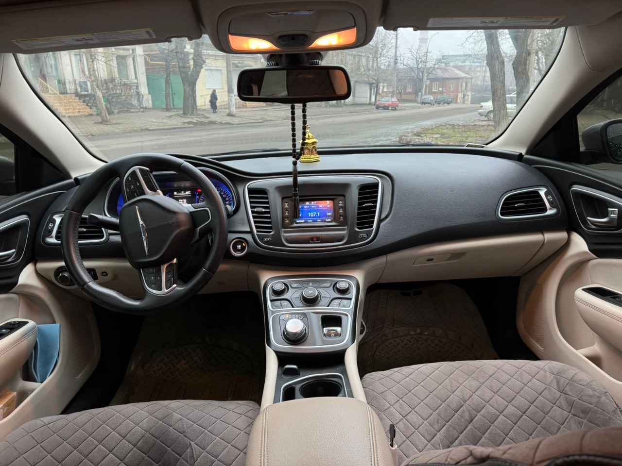 Chrysler 200 - фото 12