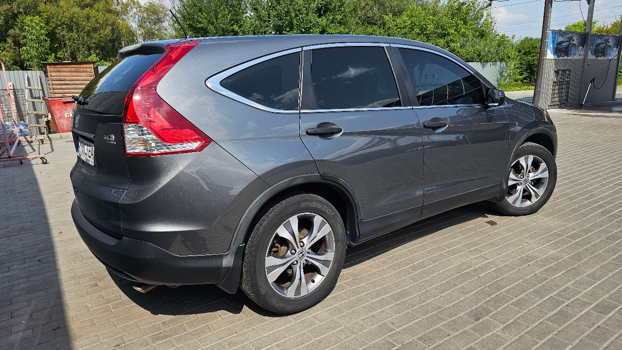 Honda CR-V - фото 7