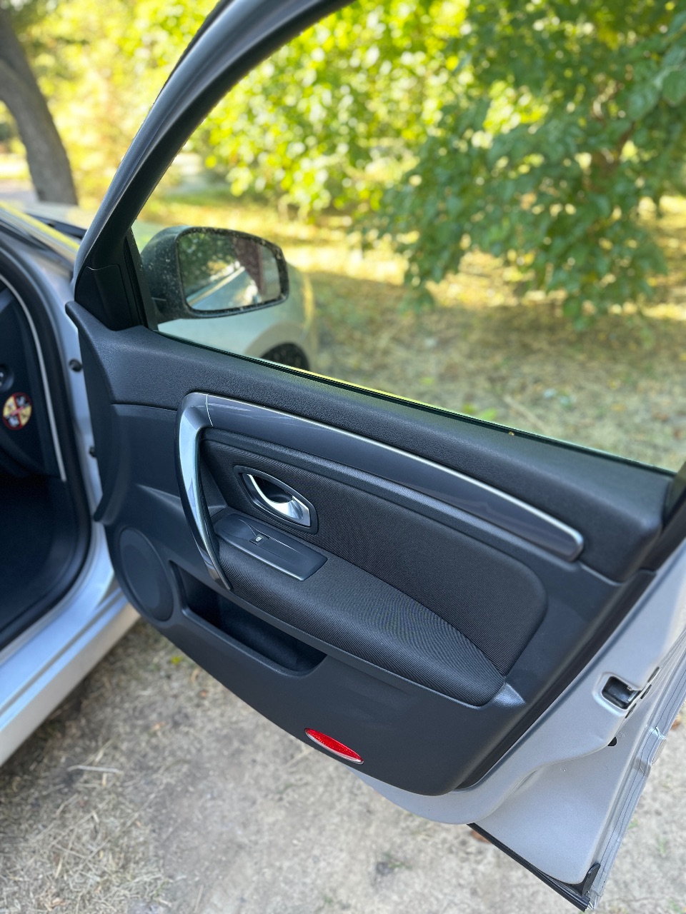 Renault Laguna - фото 15