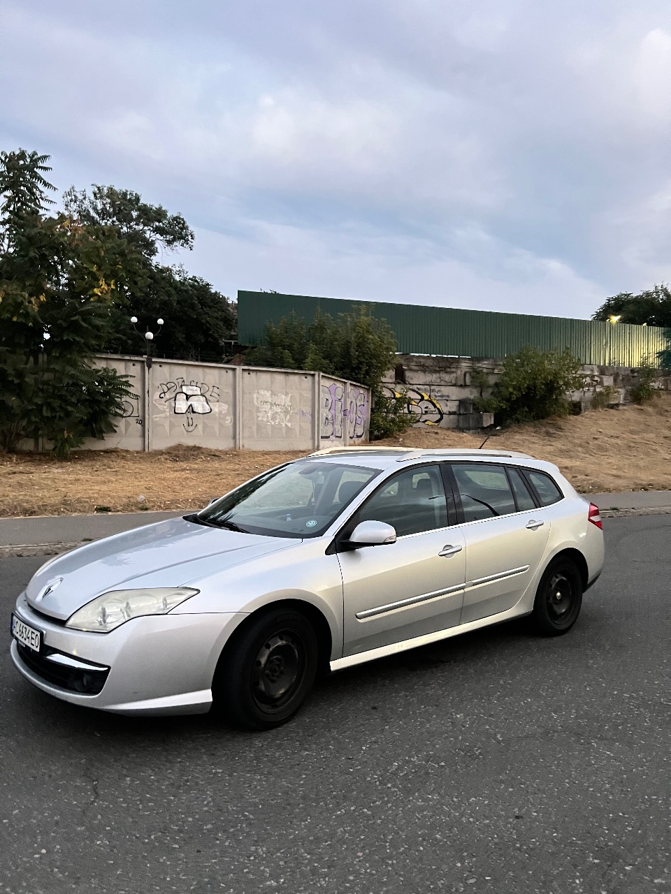 Renault Laguna - фото 8