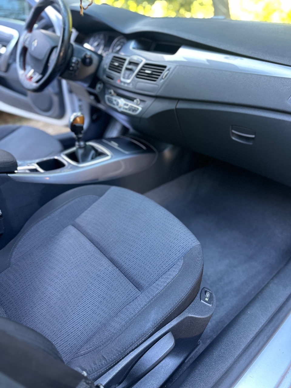 Renault Laguna - фото 11