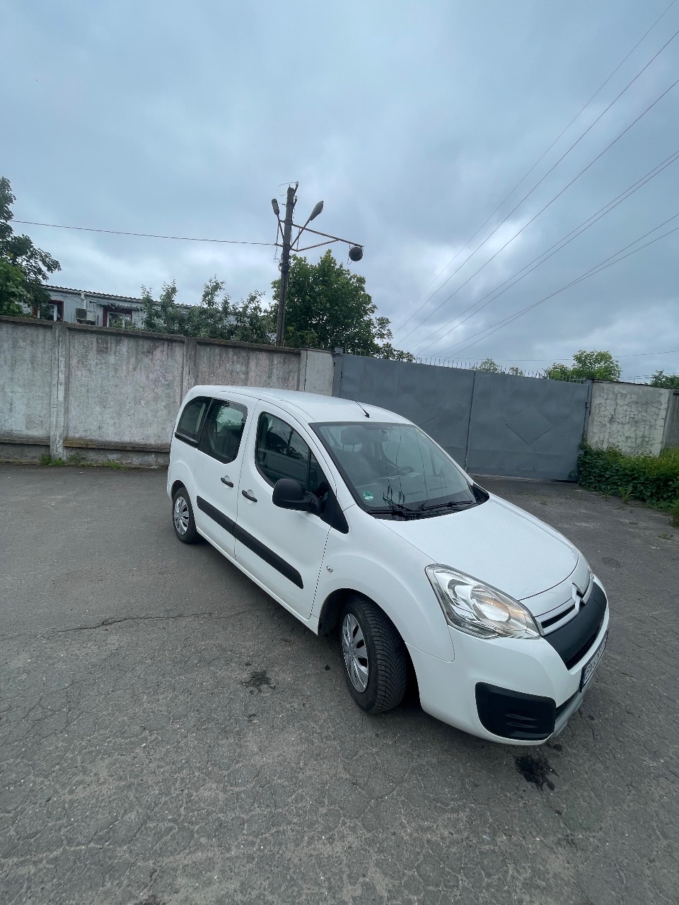 Citroen Berlingo - фото 1