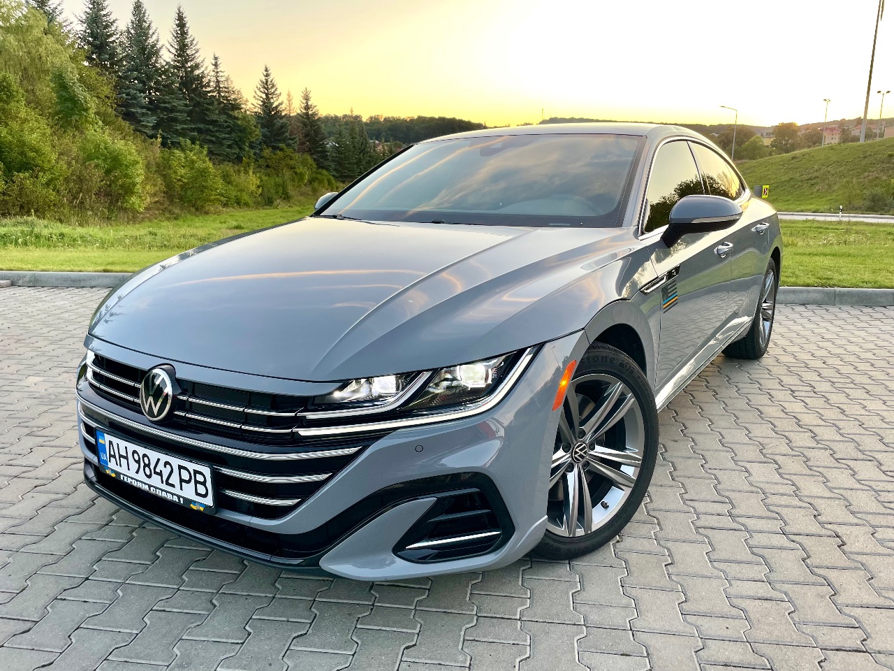 Volkswagen Arteon R - фото 16