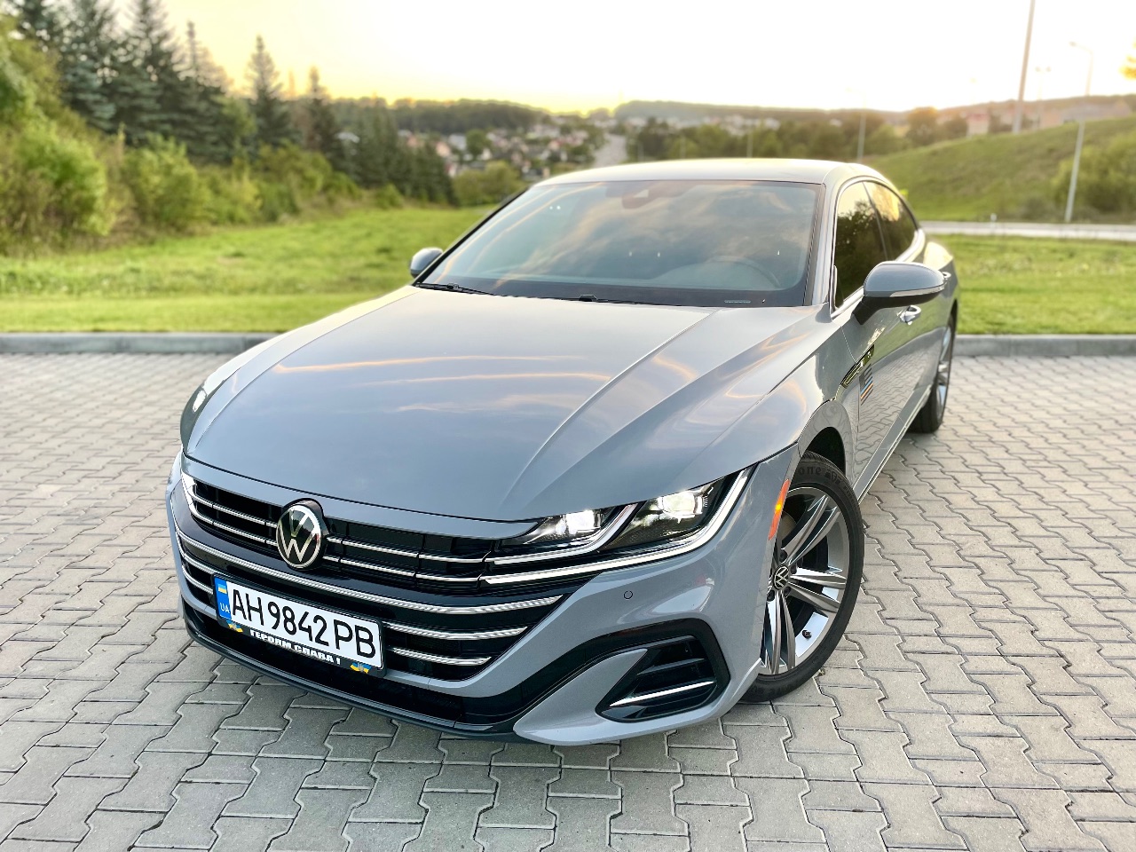 Volkswagen Arteon R - фото 17